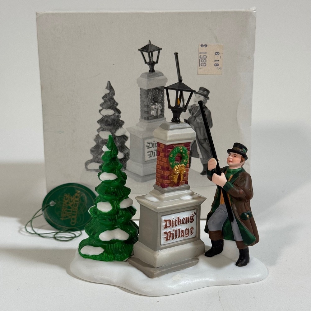 Department 56 Dickens Village Ye Olde Lamplighter 58393 Heritage Collection